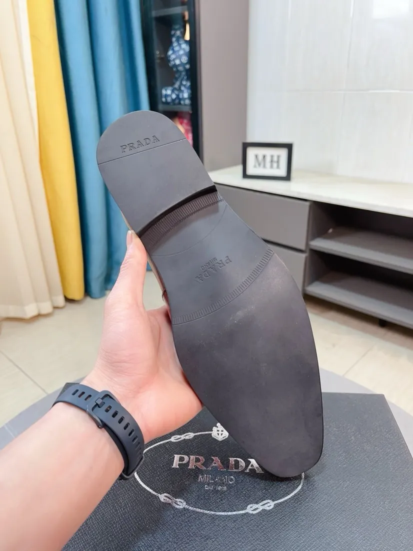 Men's shoes 💰540🌹🌹【PRADA Leather Shoes】Top purchasing agent Original imported Italian custom cowhide leather surface, fully imported water-dyed breathable cowhide lining, original factory special molded sole super comfortable, size: 38-44